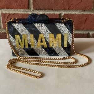 Elizabeth Sutton Collection Miami Clutch Crossbody Bag Limited Edition NEW